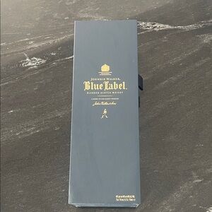 Johnnie Walker Blue whiskey box